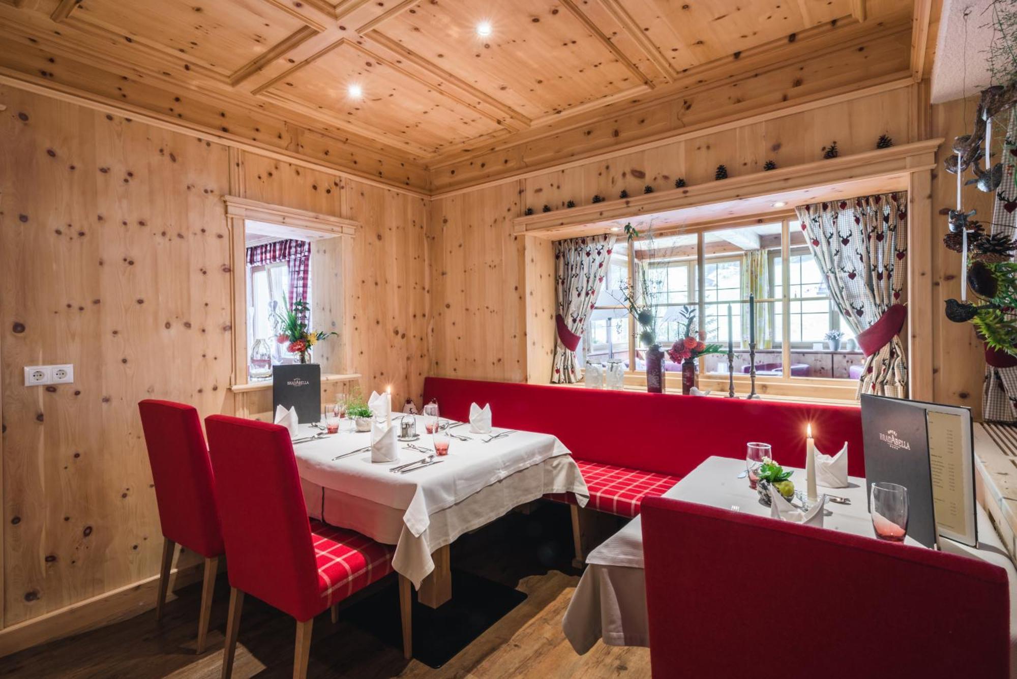 Hotel Bradabella - Montafon Гаргеллен Екстер'єр фото