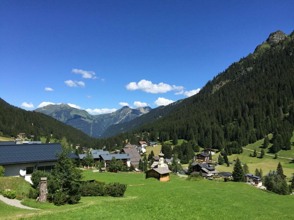 Hotel Bradabella - Montafon Гаргеллен Екстер'єр фото
